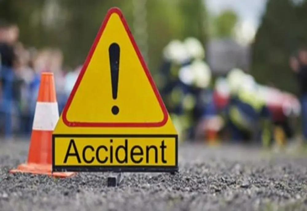 Accident pe trecerea pentru pietoni, lângă Prefectura Dolj. Un bărbat a ajuns la spital 