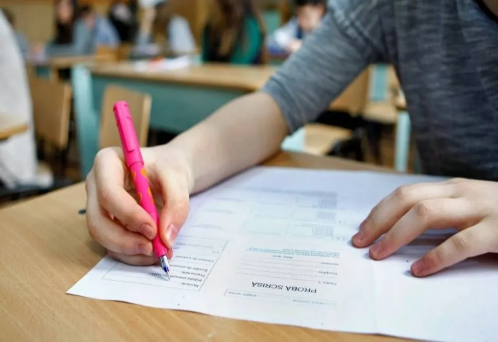 Mai multe medii de 10 în Dolj, după contestațiile la Evaluarea Națională