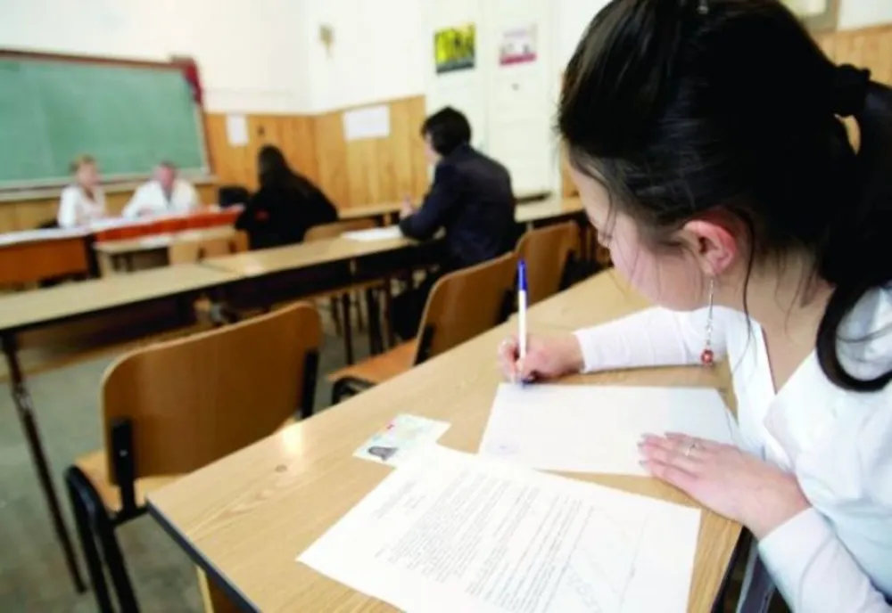 Dolj: 730 de elevi au contestat notele de la Evaluarea Națională