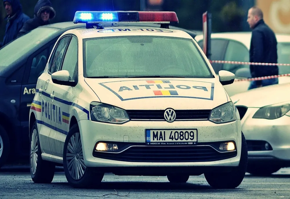 Crimă în Dolj. Şi-a ucis sora cu o coadă de topor