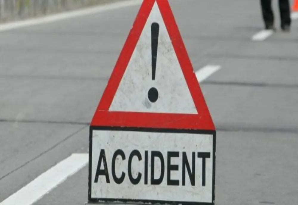 Accident în Craiova, noaptea trecută. Patru tineri la spital