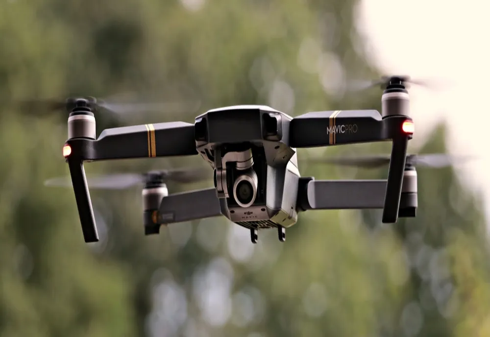 Spectacol cu drone, în Ajunul Crăciunului, la Craiova