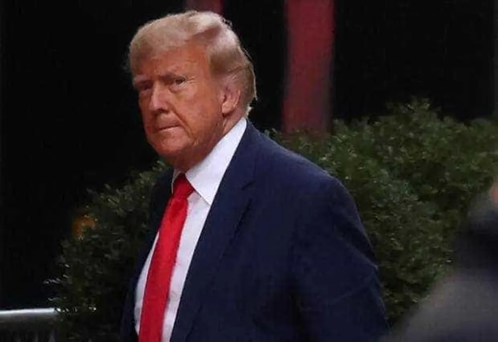 PREȘEDINTELE SUA, DONALD TRUMP, A SEMNAT ORDINUL PRIN CARE INTERZICE PARTICIPAREA PERSOANELOR TRANSGENDER LA SPORTURILE FEMININE