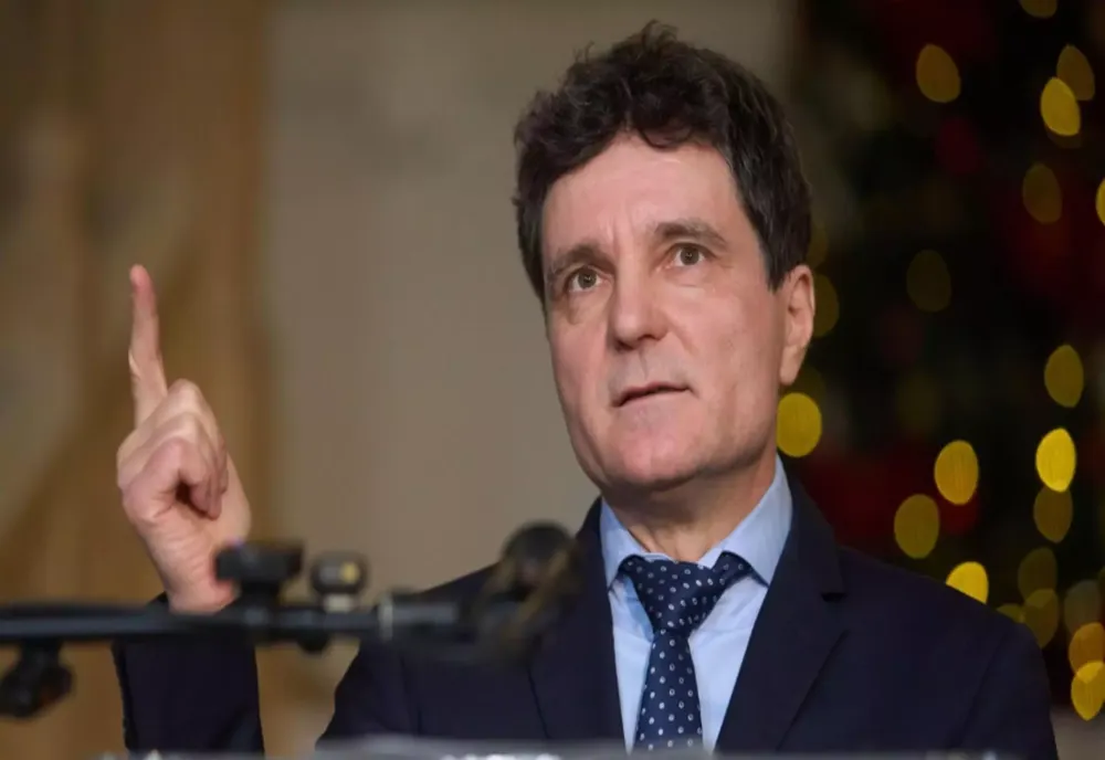 NICUȘOR DAN JOACĂ O NOUĂ CARTE. CUM VREA SĂ ADUNE VOTURI PENTRU COTROCENI 