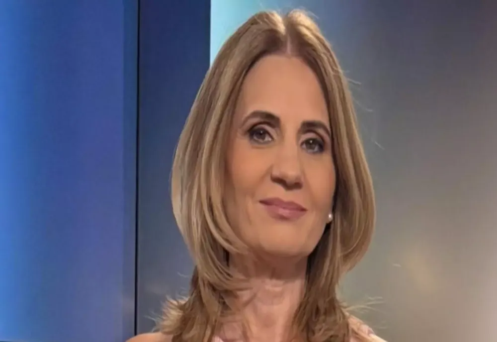 ANCA ALEXANDRESCU URCĂ VERTIGINOS ÎN SONDAJUL MOMENTULUI. LUPTA PENTRU CAPITALĂ: NOUL CALCUL EXPLOZIV