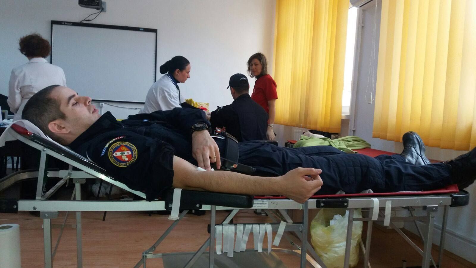 29468133_573325203035525_792283378618466304_o - Copy