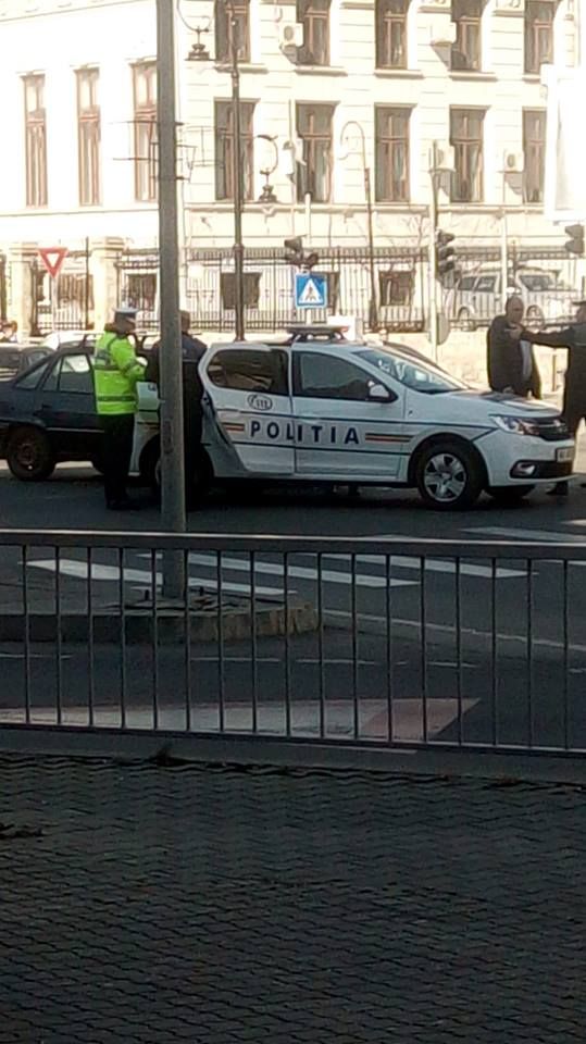 masina-politie
