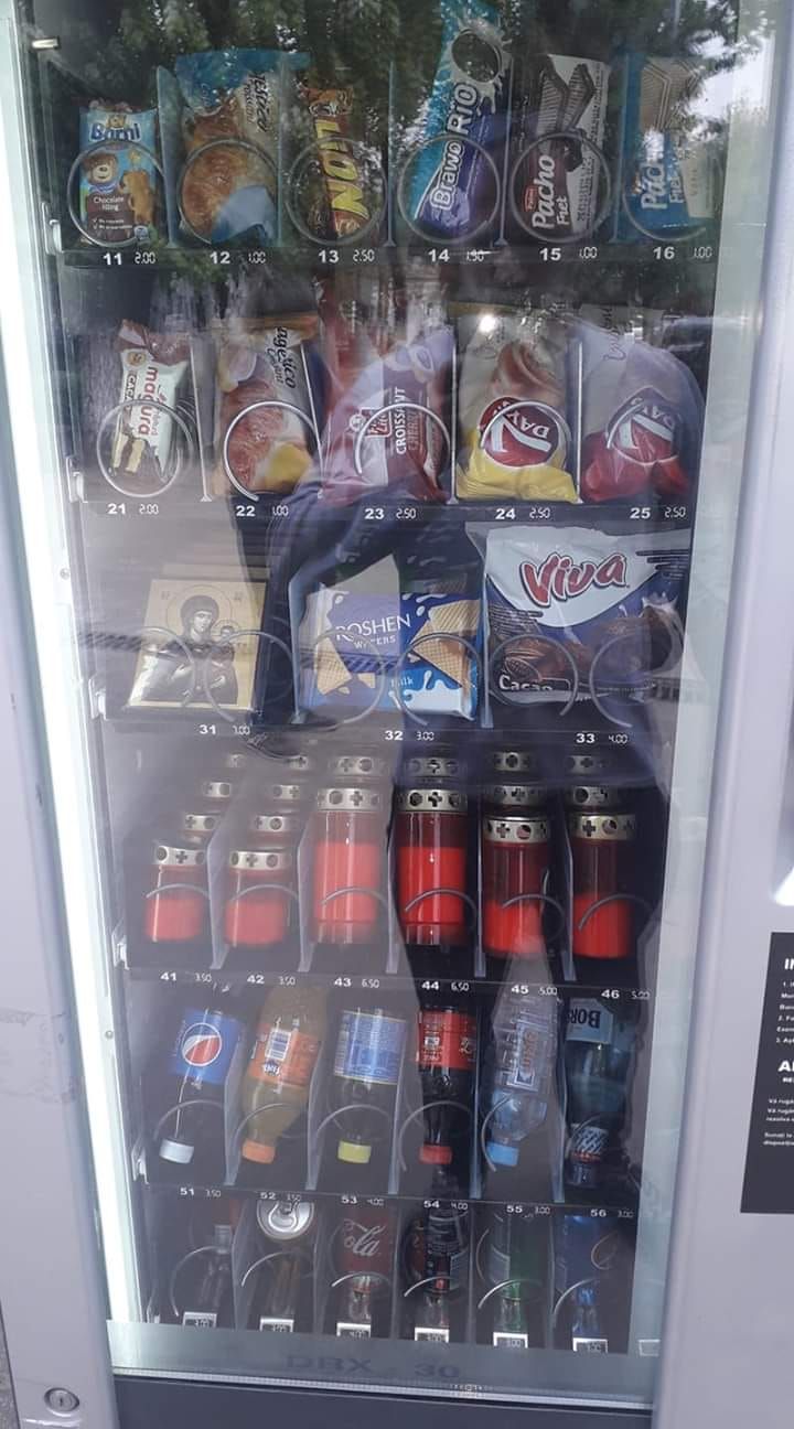 icoane si candele la tonomat