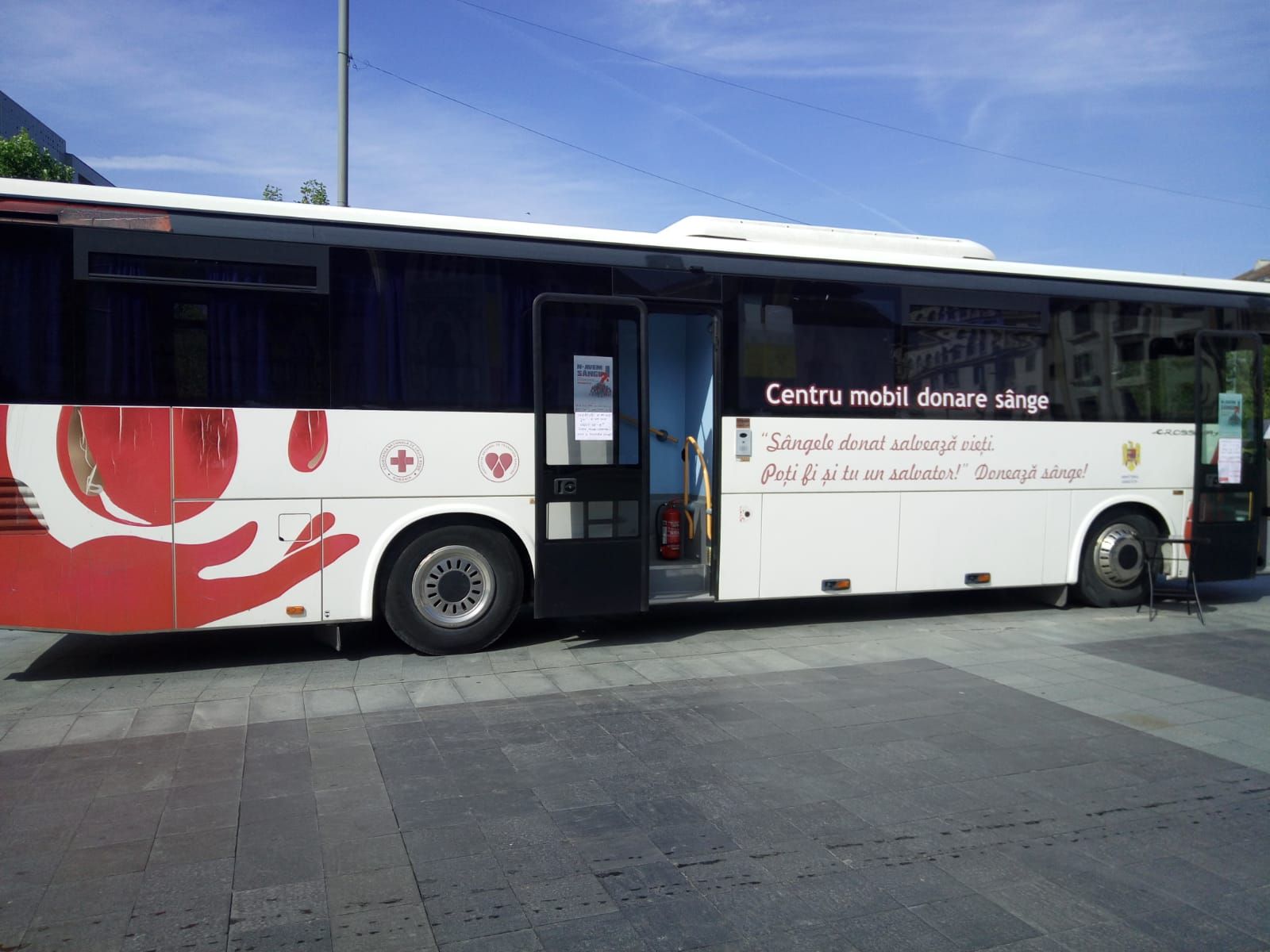 LABORATOR MOBIL SANGE