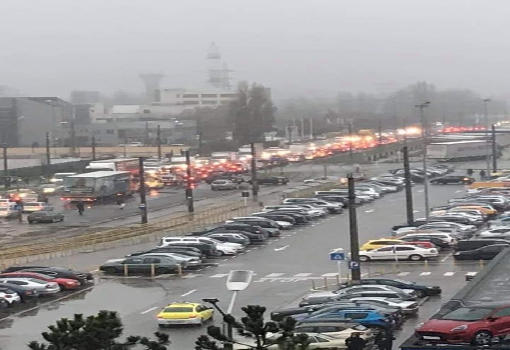 Joaca de-a semafoarele, în Craiova. Administratorul orașului: „Ne-a venit mintea la cap”