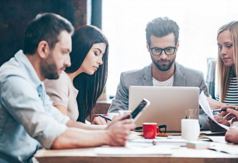 Bani de la stat pentru programele de stagiu 