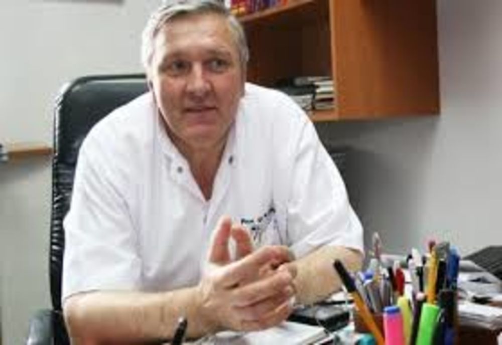 Medicul Mircea Beuran a fost reținut pentru 24 de ore de procurorii DNA pentru luare de mită