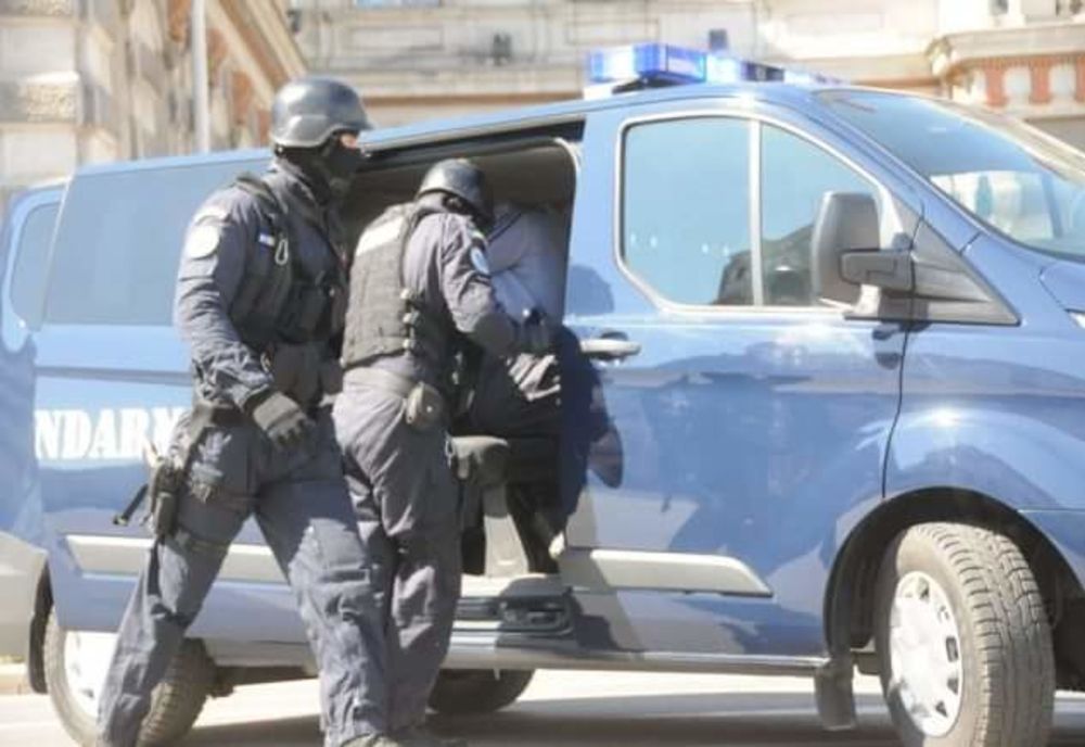 Străniți amendați pentru ședere ilegală în județul Dolj