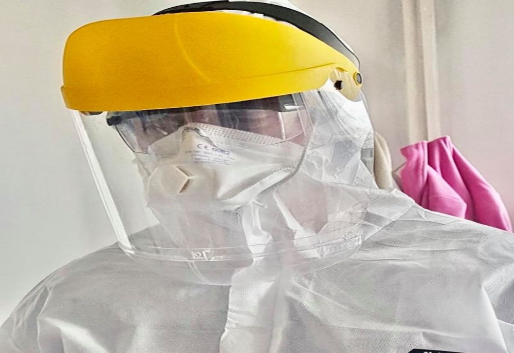 Cursuri gratuite pentru copiii medicilor din prima linie. Antreprenorii din Craiova ajută personalul din spitale 