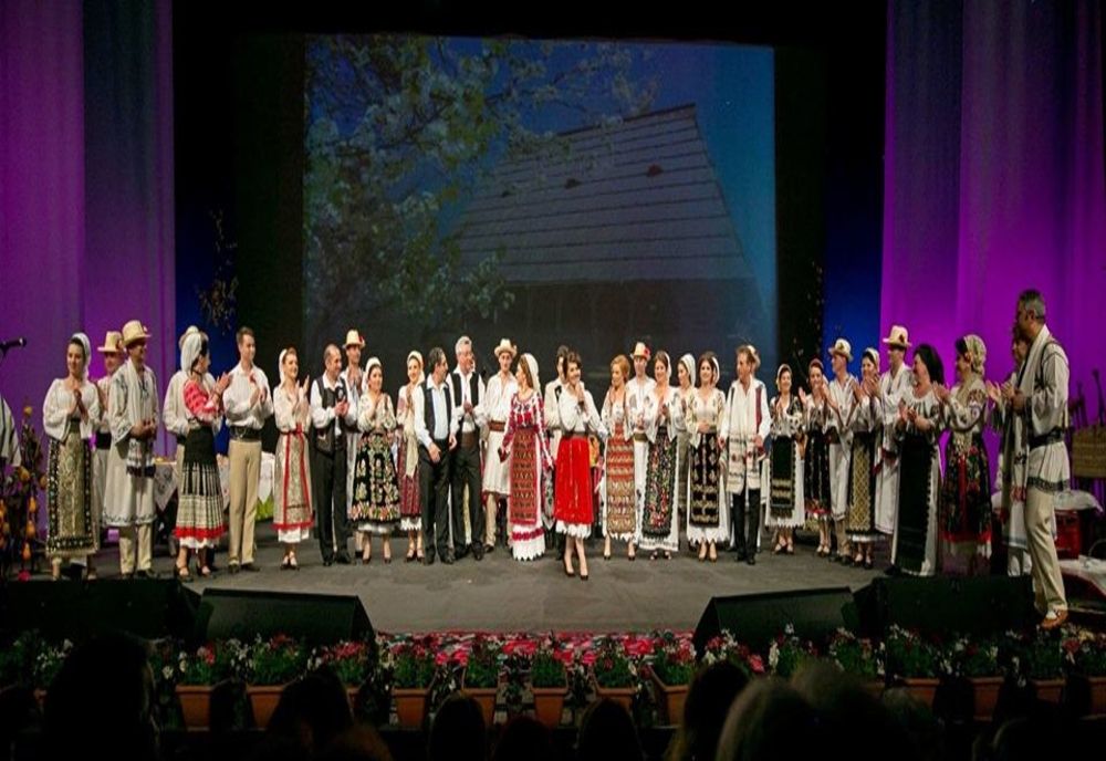 Artiștii Ansamblului „Maria Tănase”, o nouă întâlnire cu publicul, în aprilie 