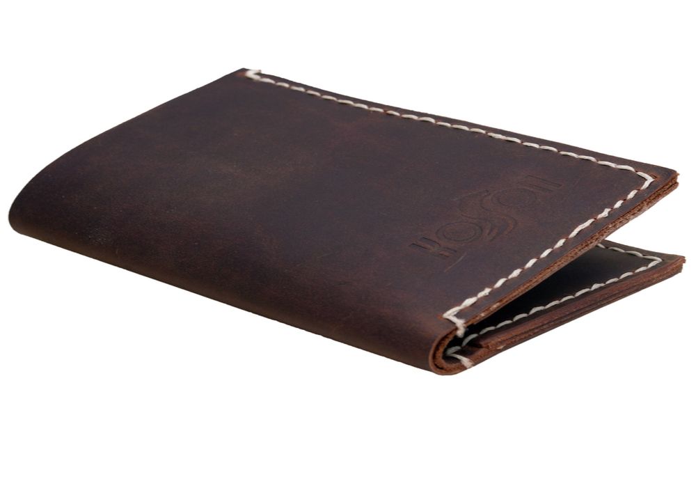 Craiova: Au găsit două portofele pe stradă și le-au dus la Poliție