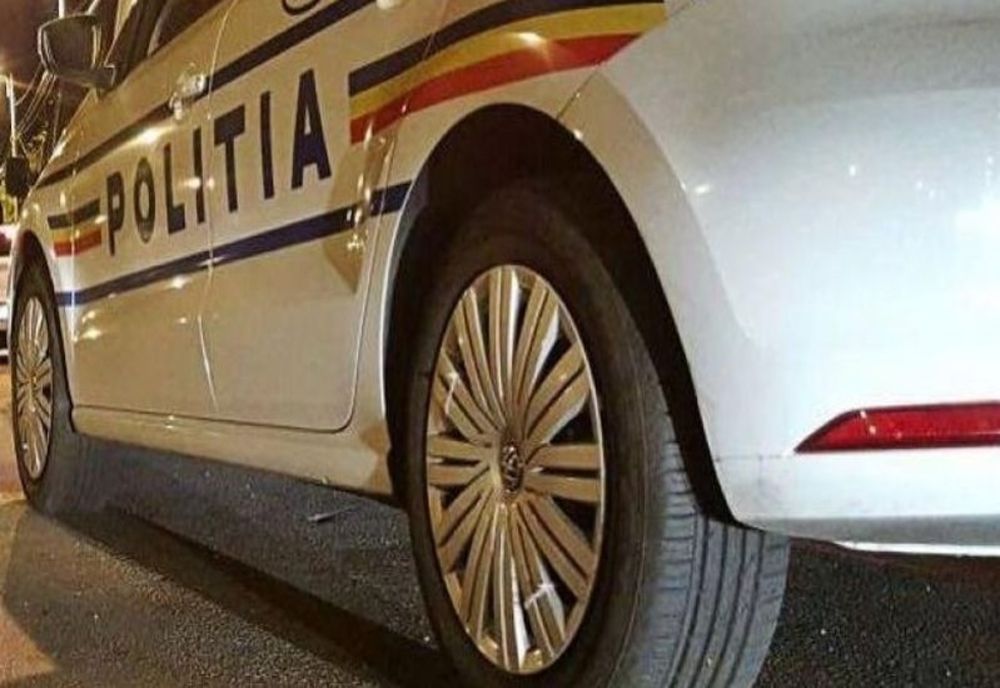 Tânăr din Dolj, cercetat după ce s-a urcat băut și fără permis la volan și a produs un accident