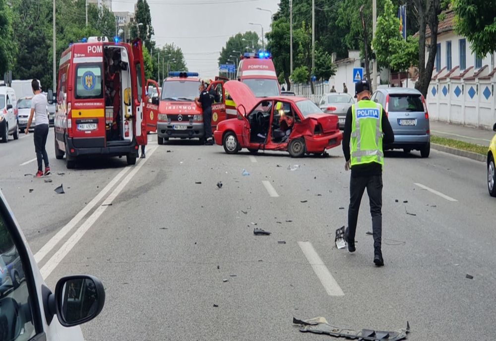 Craiova: Șofer în vârstă de 75 de ani, la spital în urma unui accident rutier produs chiar de el 