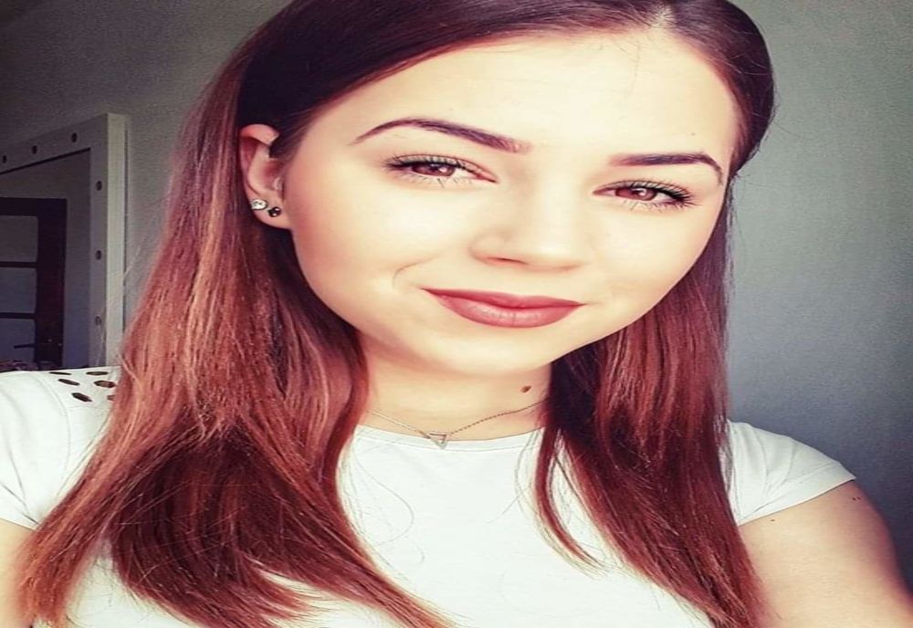 O studentă din Craiova luptă cu o boală nemiloasă. Are nevoie URGENT, de 20.000 de euro, pentru a fi operată în Italia