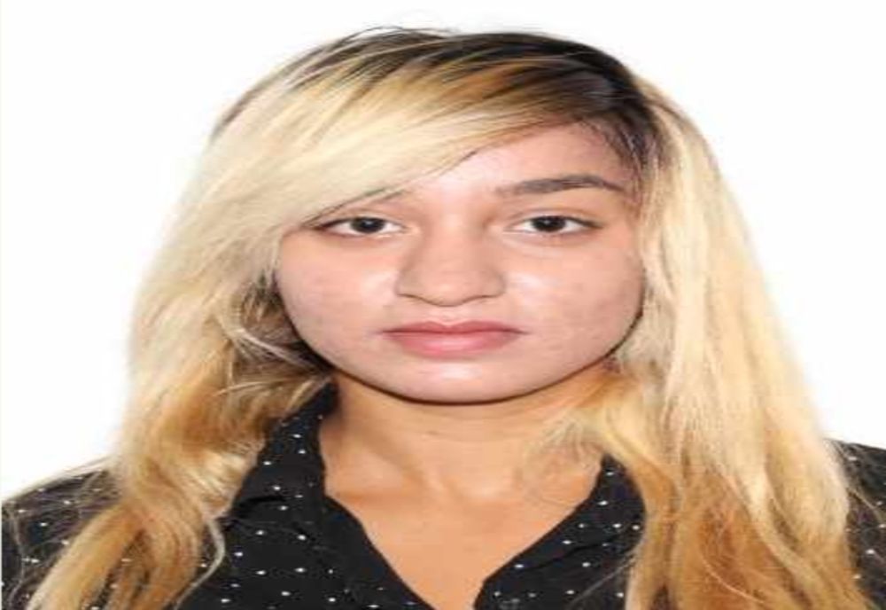 O adolescentă de 17 ani, căutată de autorități după ce aceasta urma să revină în țară, din Spania, dar nu a mai făcut-o