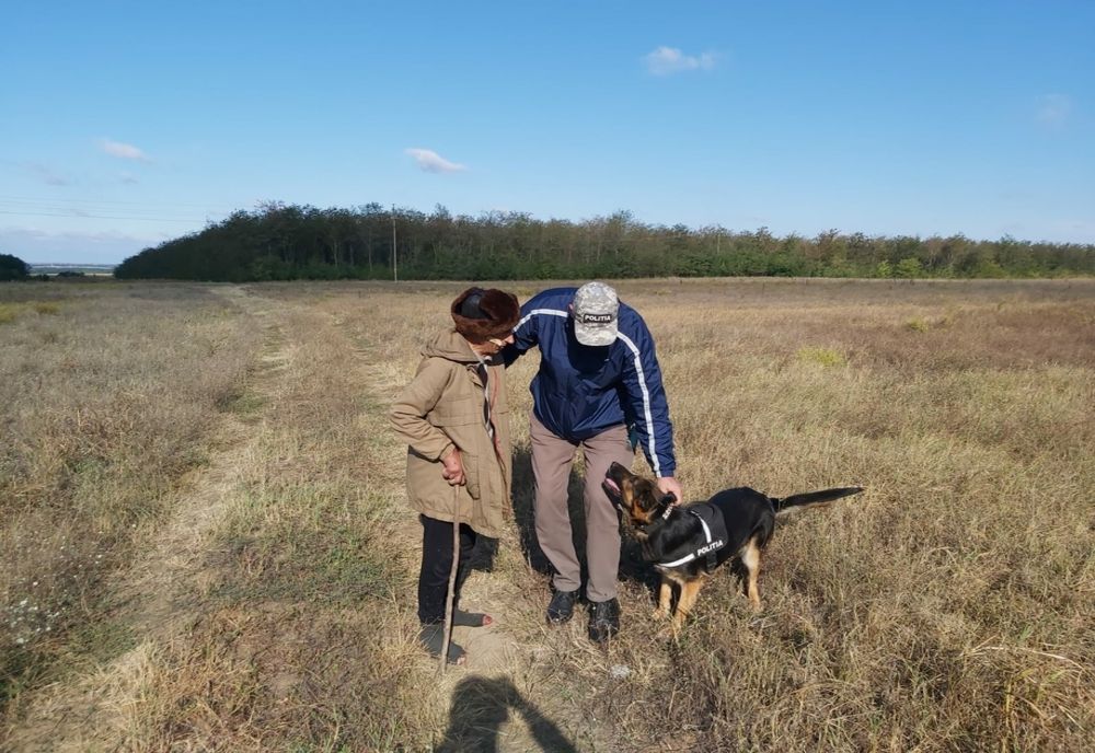 Bătrân din Dolj dat dispărut, găsit cu câinii de urmă ai poliţiei