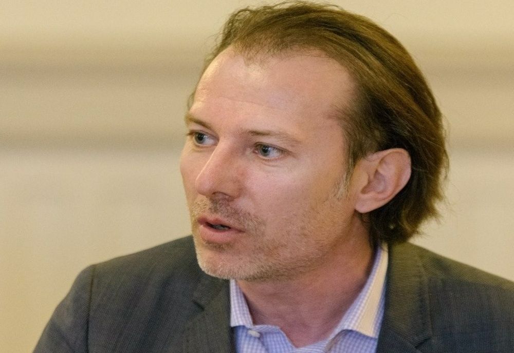 Ministrul Finanţelor: Guvernarea liberală a câştigat încrederea investitorilor. Ratingul României a fost menţinut de Standard & Poor`s