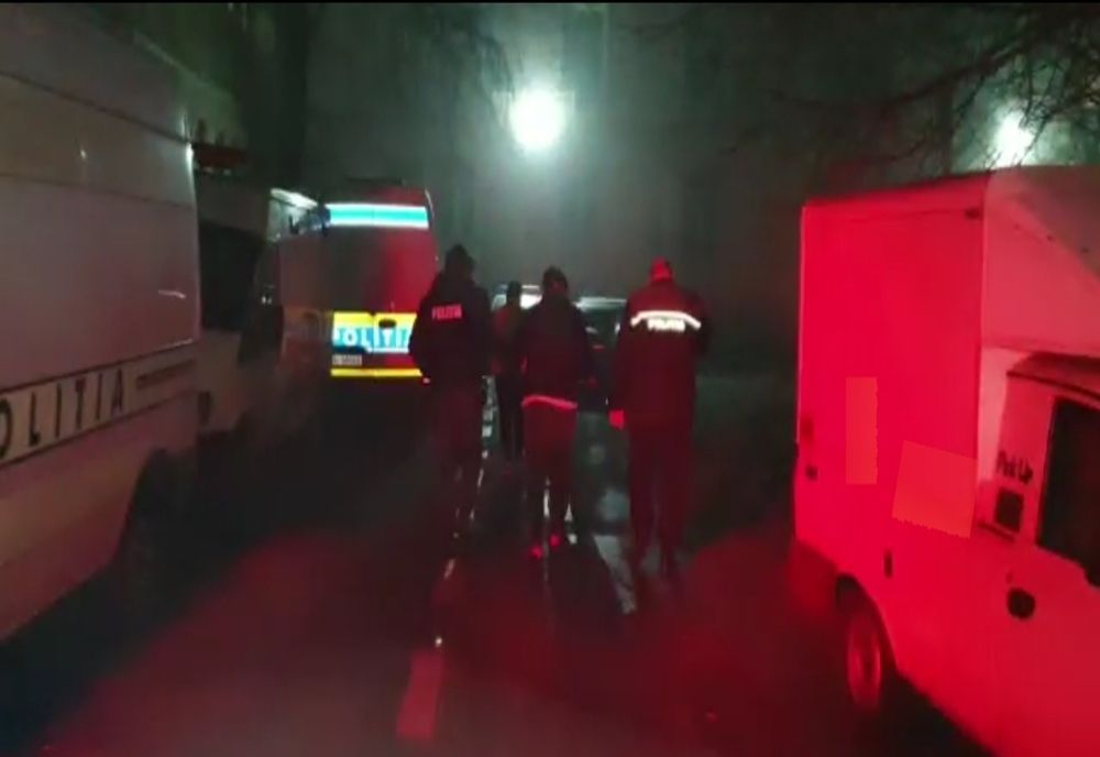 VIDEO: Reţineri după bătaia din mall-ul din Craiova