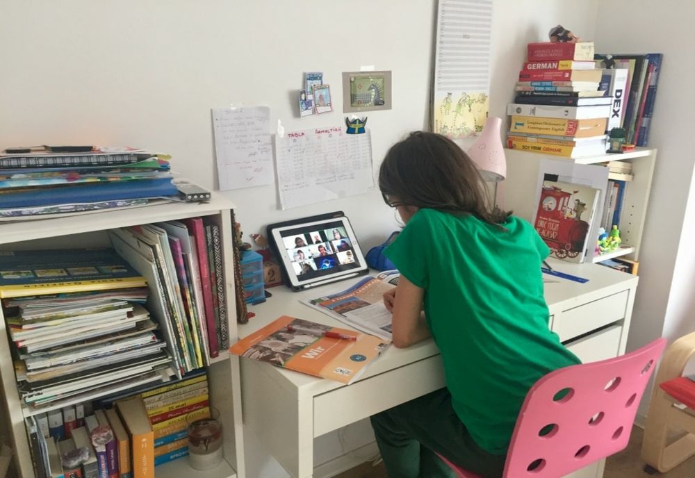 Universitatea din Craiova, meditaţii online pentru elevii de clasa a XII-a