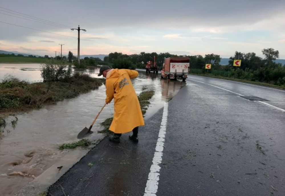 COD GALBEN de inundații. Până când este valabil