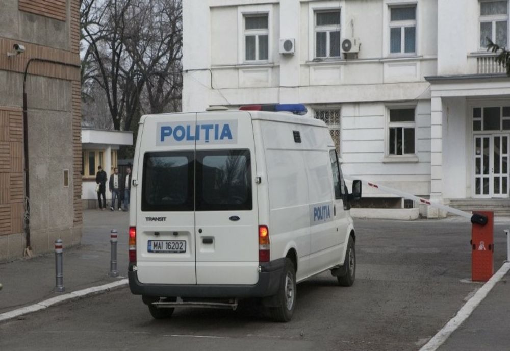 Băiat de 16 ani din Dolj, hoţ în serie. A fost reţinut