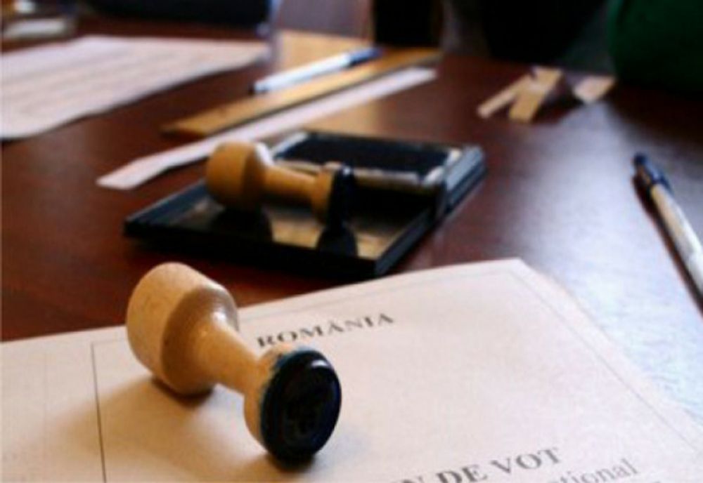 O femeie din Dolj a depus 72 de cereri pentru urna mobilă. Poliţiştii au deschis un dosar penal