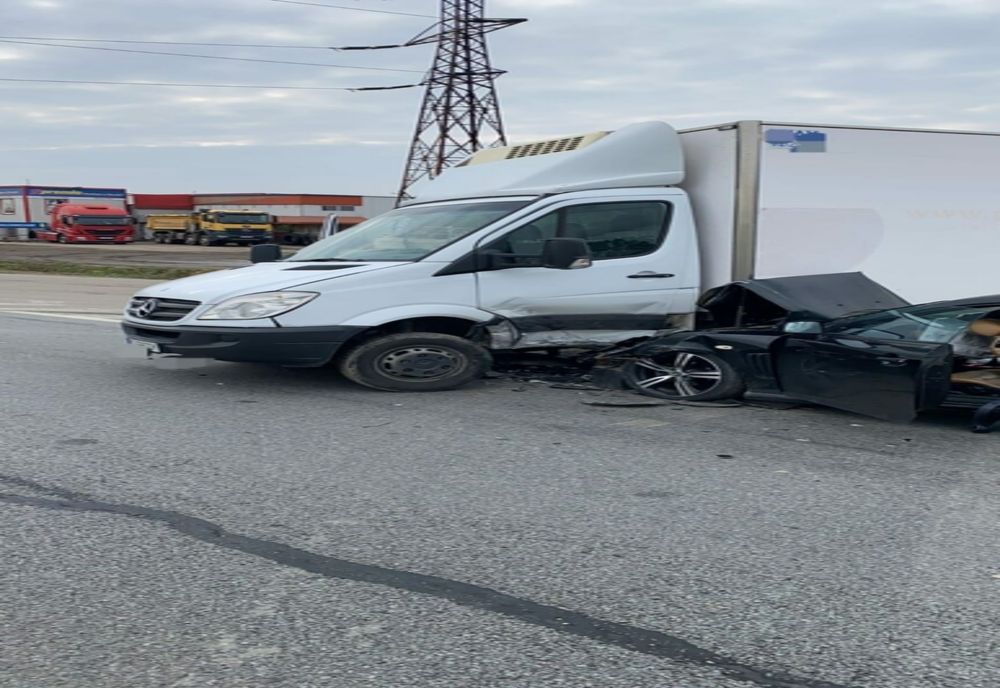 Accident în apropiere de Craiova. O femeie la spital