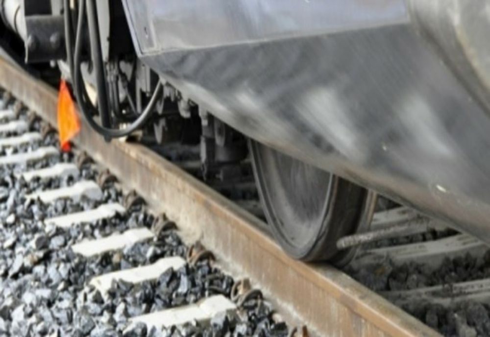Tren blocat într-o haltă din Dolj. Întârziere de 70 de minute