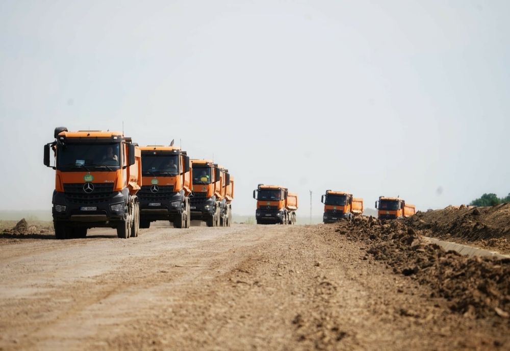 Șantiere pe cele mai importante drumuri din țară. Ce soluție au șoferii 