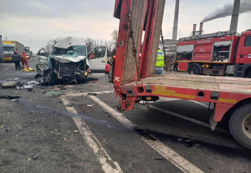 Grav accident, în apropiere de Craiova. Două persoane au decedat