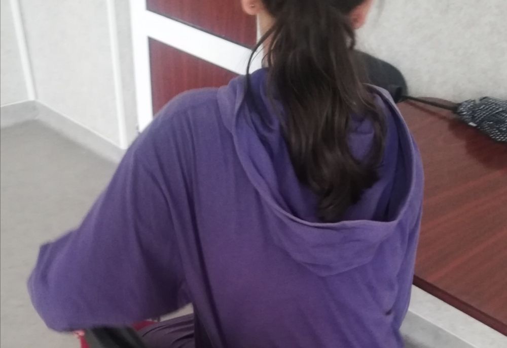 Adolescentă de 13 ani, violată de un tânăr, într-o comună din Dolj