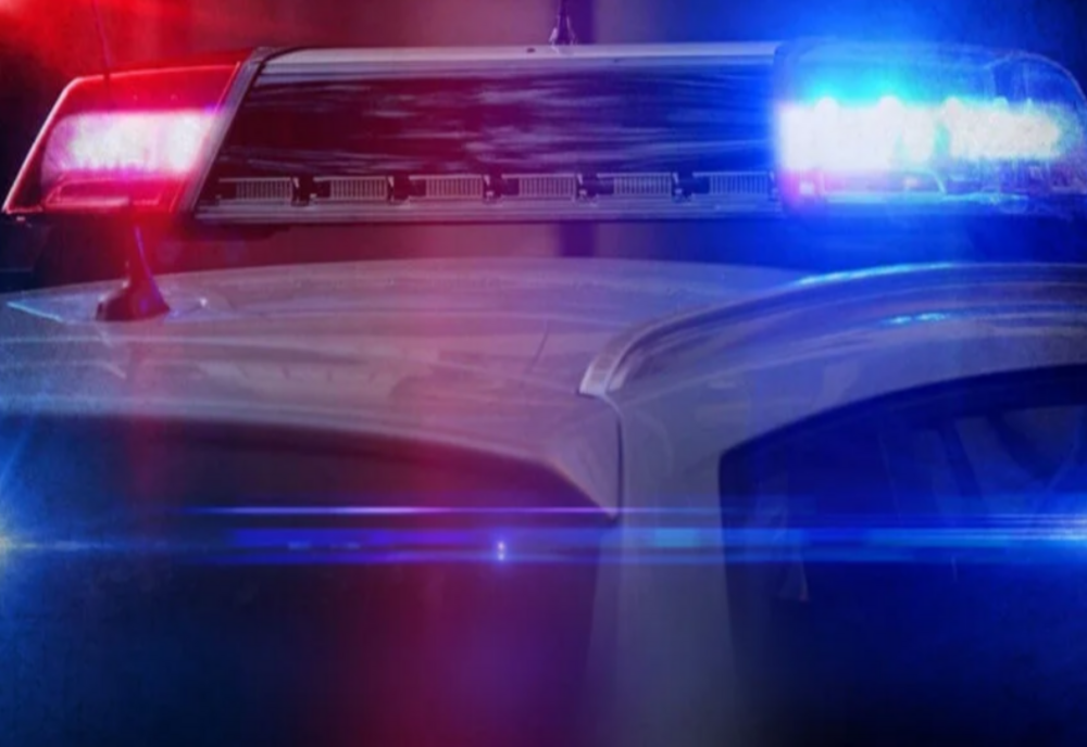 Polițiștii locali pot să folosească girofaruri și sirene, dacă se grăbesc în misiune