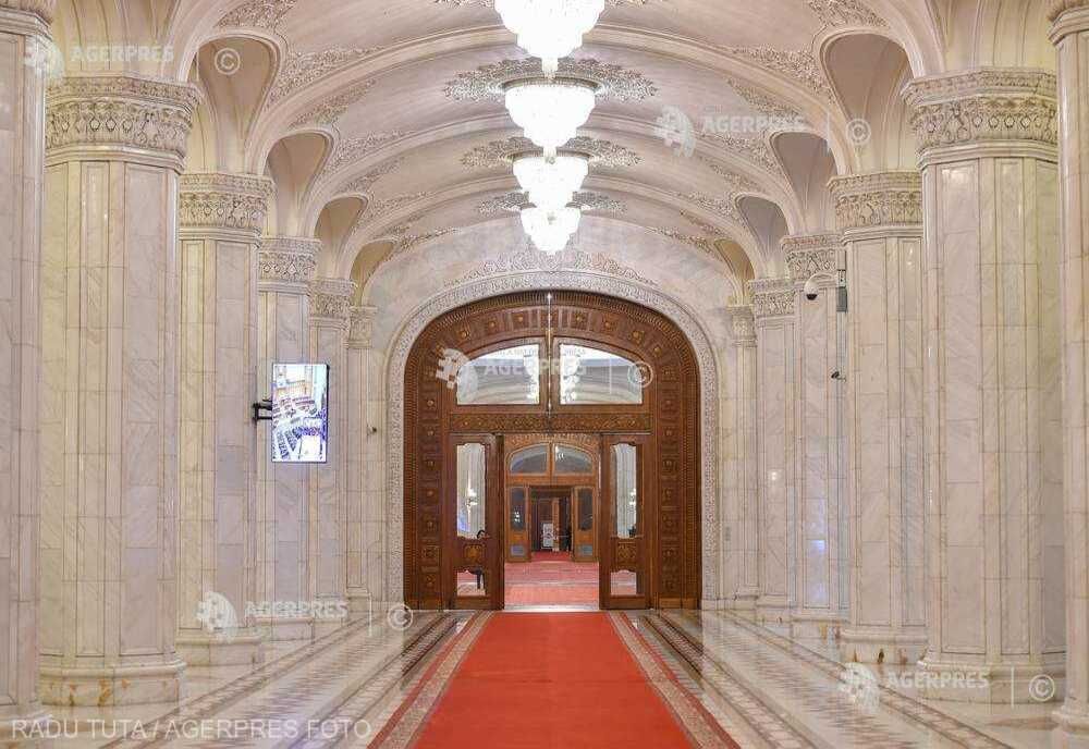 REUNIUNEA B9 ÎN FORMATUL MINIŞTRILOR APĂRĂRII - LA BUCUREŞTI