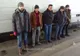 VIDEO/FOTO. Trei irakieni și doi sirieni, ascunși în canapelele transportate cu un microbuz, prinși în Vama Calafat
