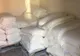 Control în rândul comercianților de produse de panificație din județul Dolj. Sute de kilograme de mărfuri cu probleme, confiscate