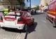 Şase persoane, printre care doi copii, rănite de o maşină de raliu, în centrul Craiovei