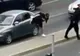 Suporterul FCU Craiova, care a spart geamul unui autoturism oprit la semafor, reţinut de Poliţie