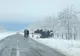 Dolj: Mașină răsturnată pe plafon, după ce a derapat