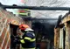 VIDEO. Lăsaţi fără acoperiş deasupra capului, în miezul iernii